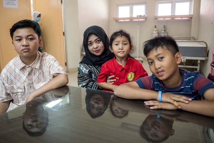Siti and children